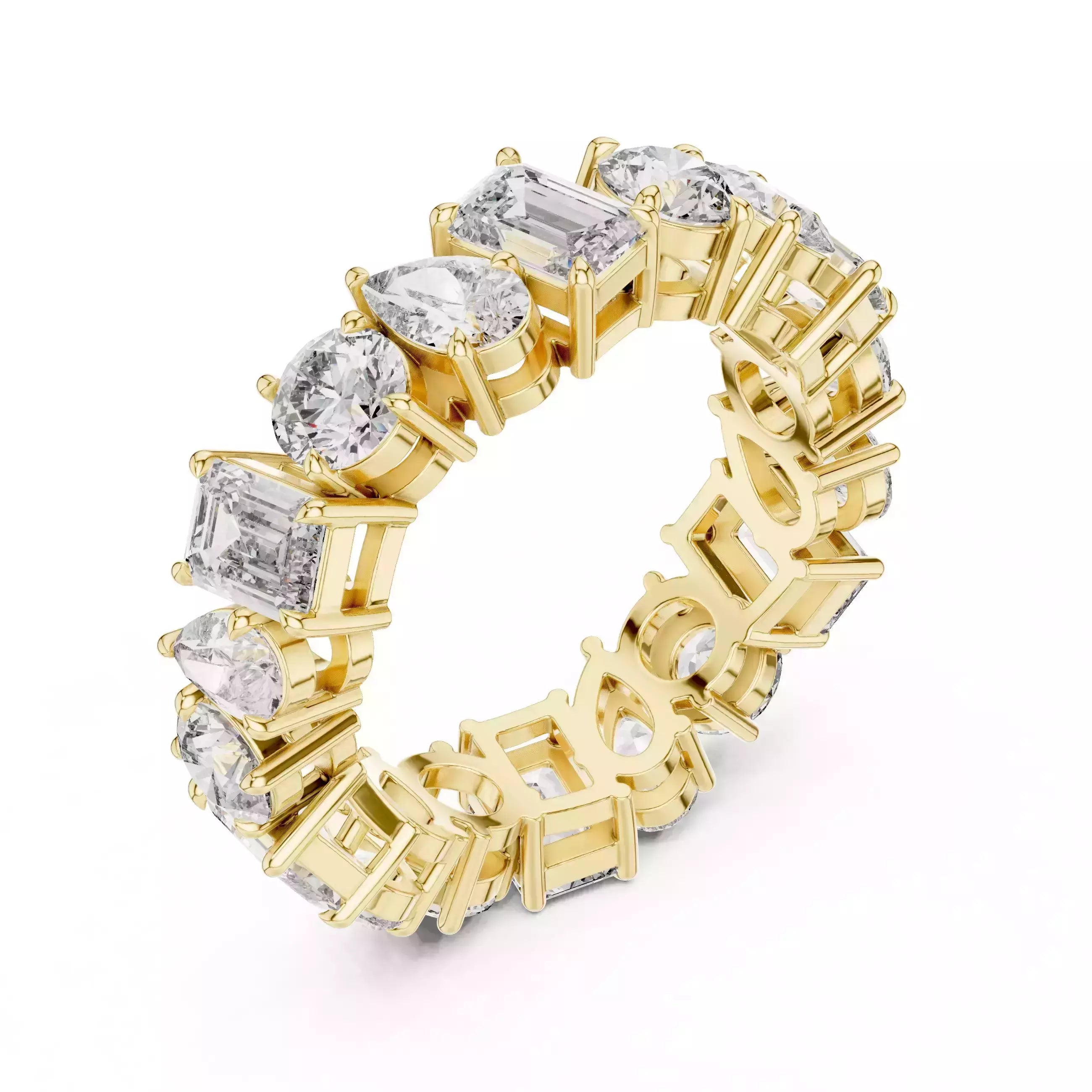 Solitaire Band Ring in Yellow Gold - detail view