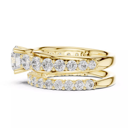 Round Cut Diamond Taper Shank Wedding Ring Set in Yellow Gold - detail view